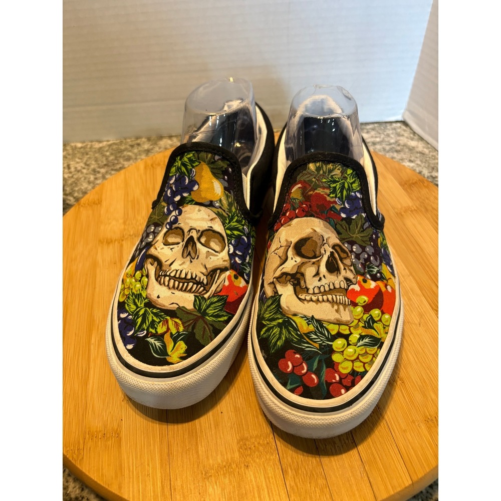 Vans Classic Slip-On Still Life Skull Fruit Canvas Sneakers Mens 8 Womens 9.5